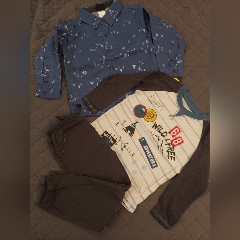 Blue and Gray Boys' Outfit Set